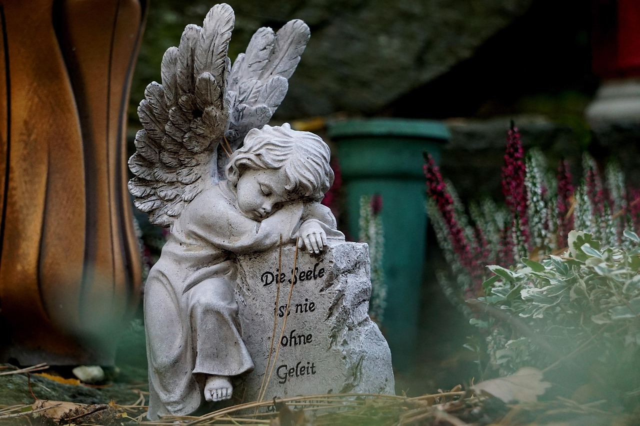 angel, angel figure, angel wings, all souls, the tomb spell, all saints, grave of angels, grief, graveyard, saying, grief spell, stone figure, fall, fishing rod, wings, grave, soul